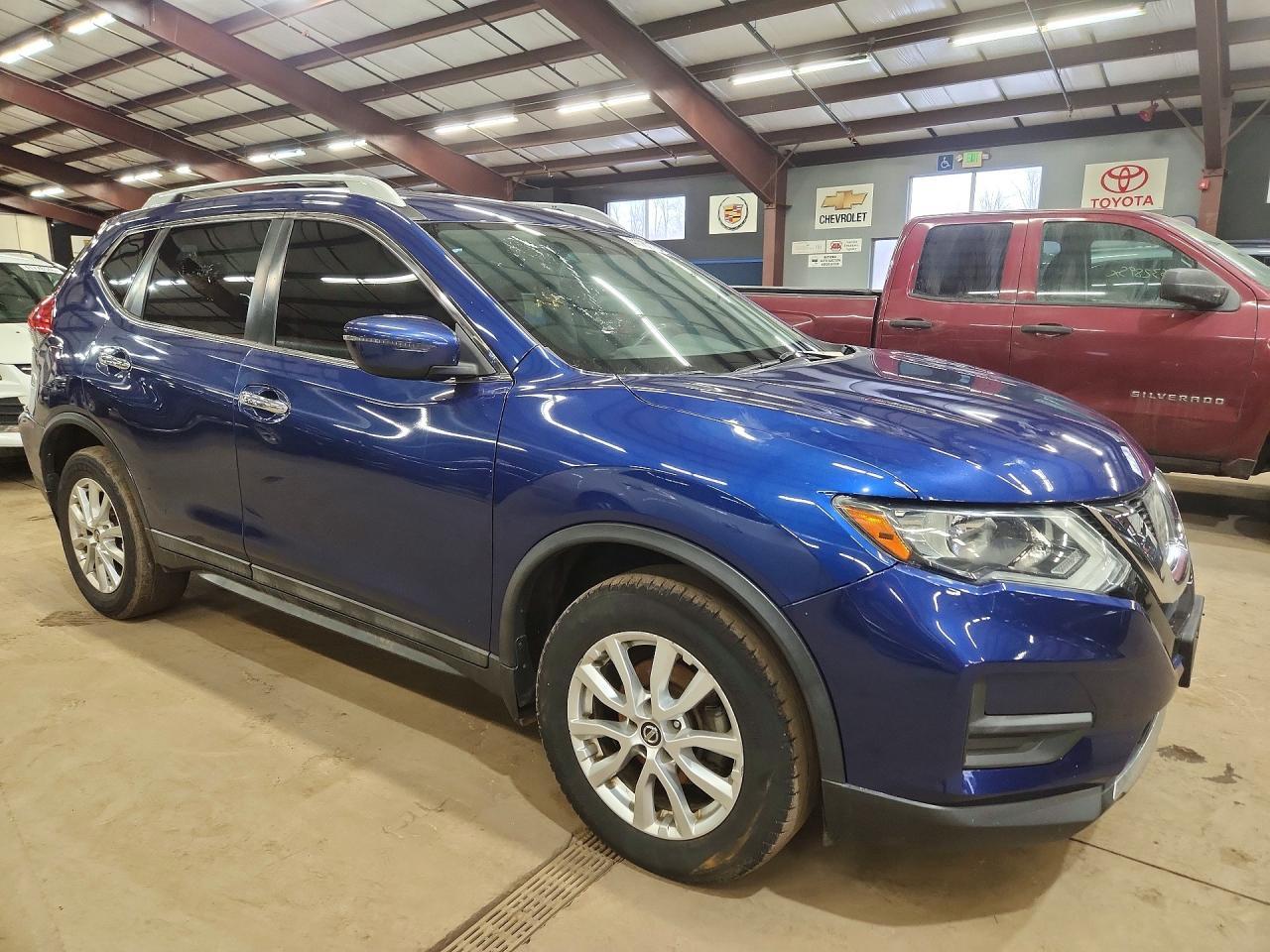 2017 NISSAN ROGUE