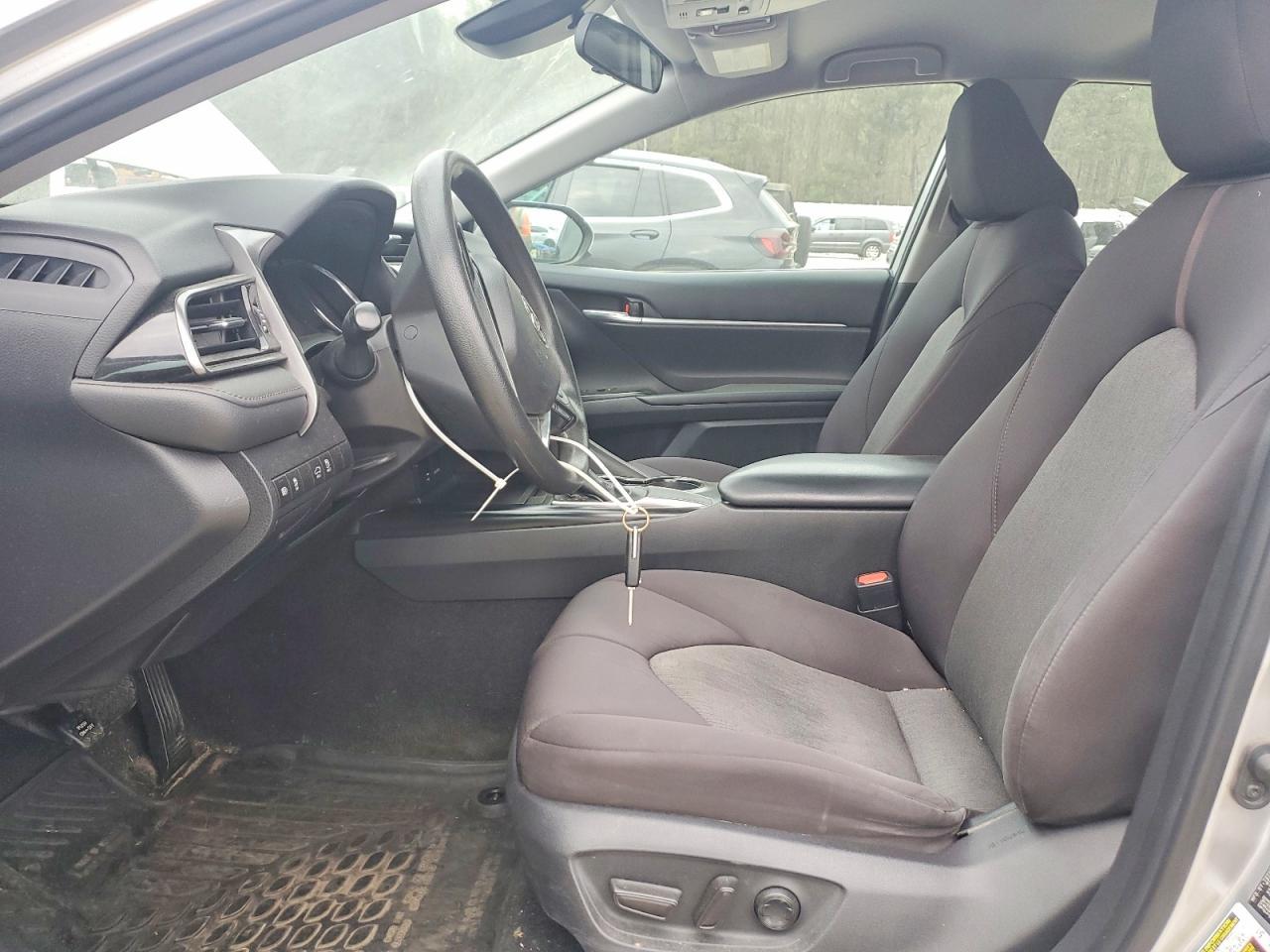 2019 TOYOTA CAMRY
