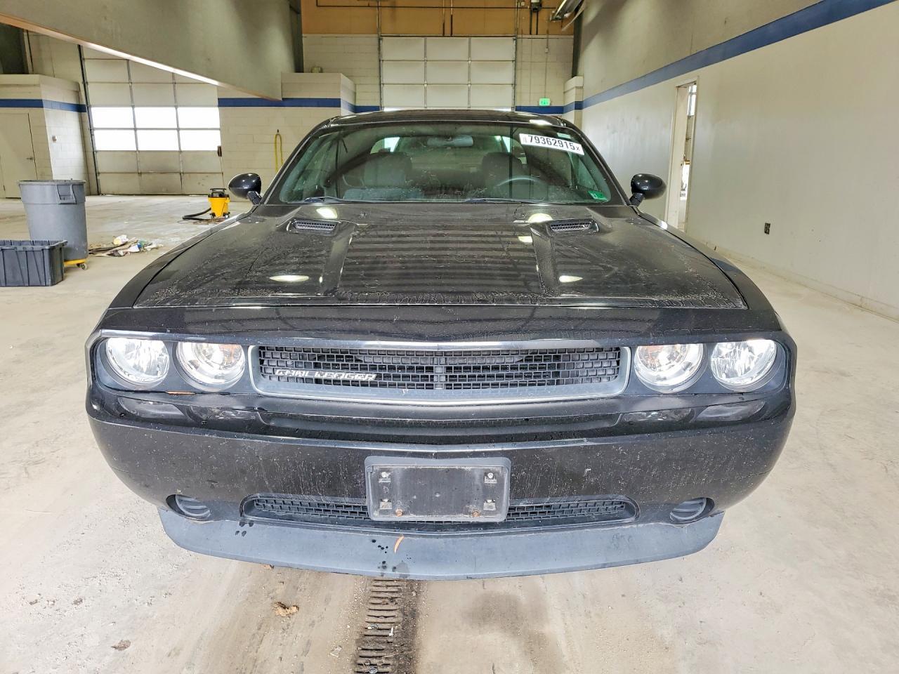 2011 DODGE Challenger