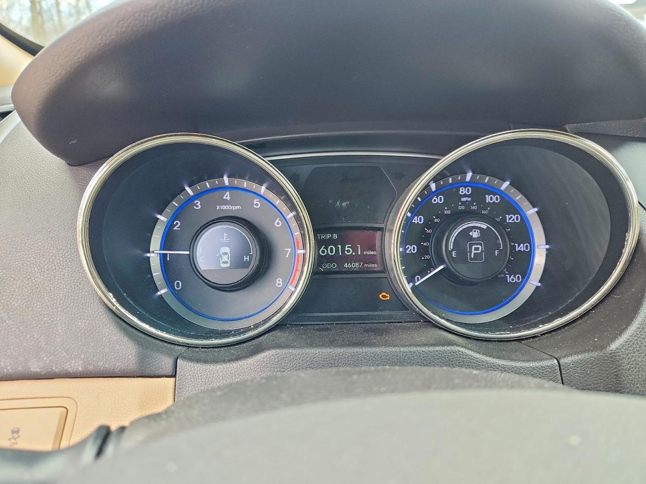 2012 HYUNDAI SONATA