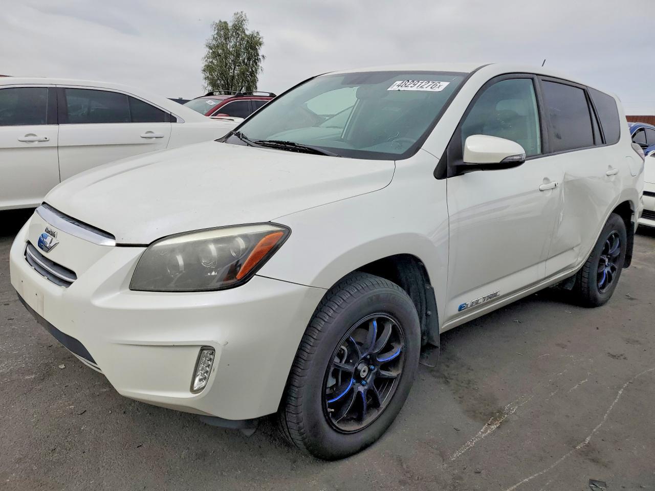 2014 TOYOTA RAV4
