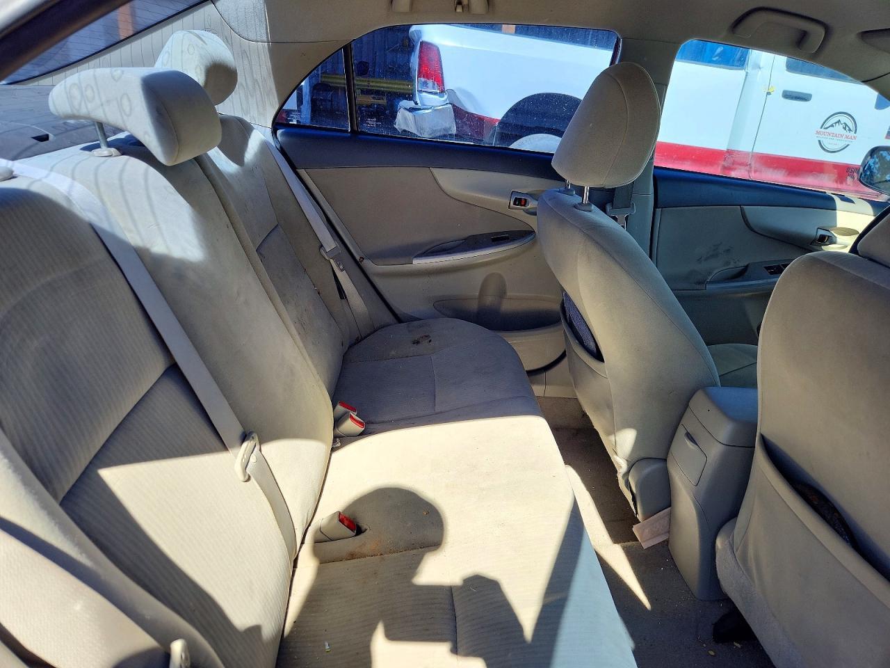 2010 TOYOTA COROLLA