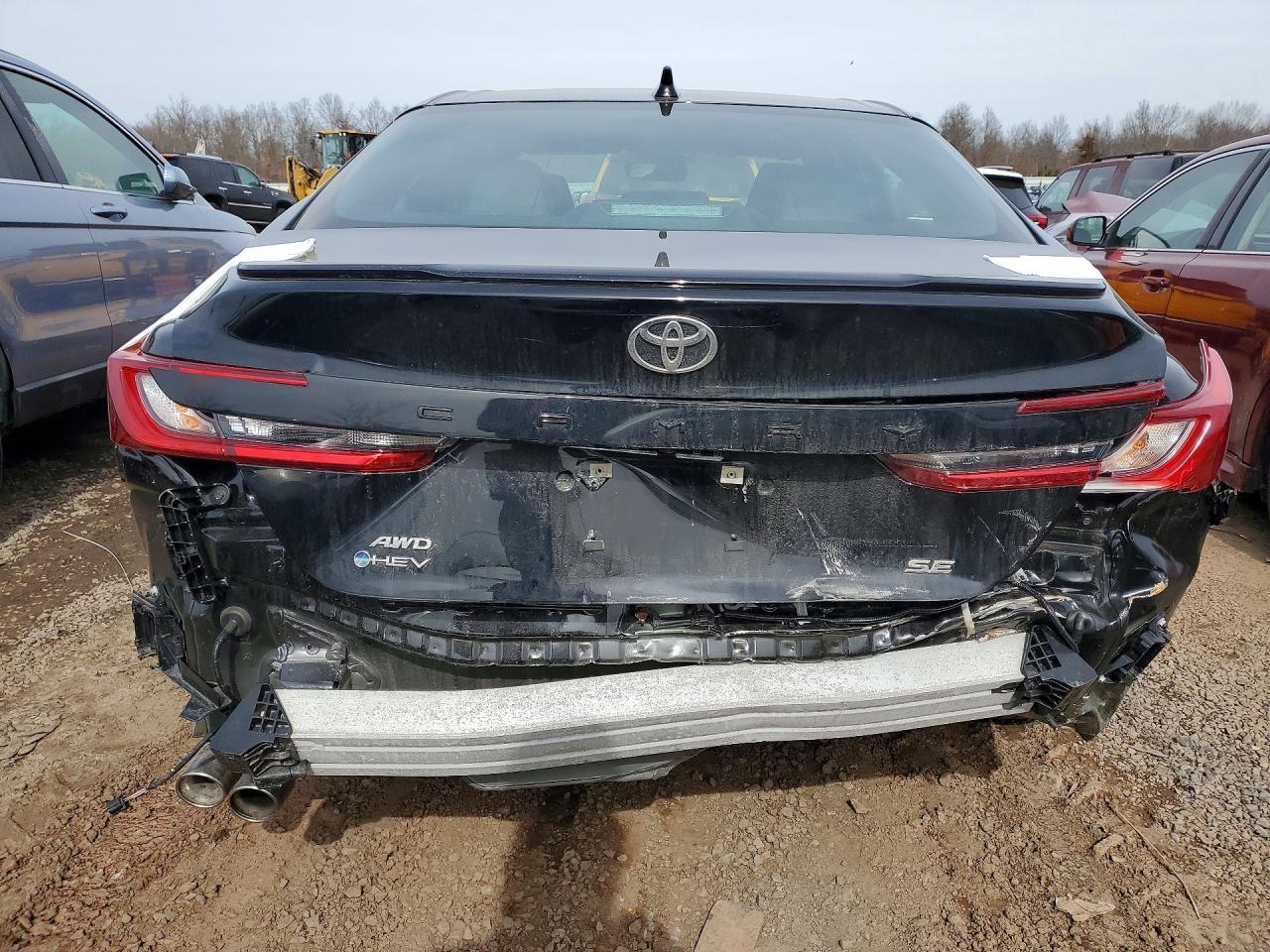 2025 TOYOTA CAMRY