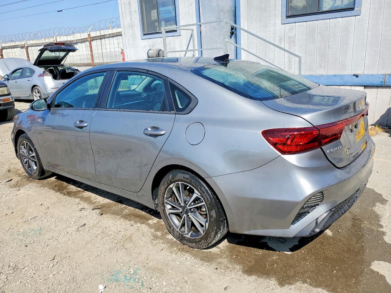 2023 KIA FORTE