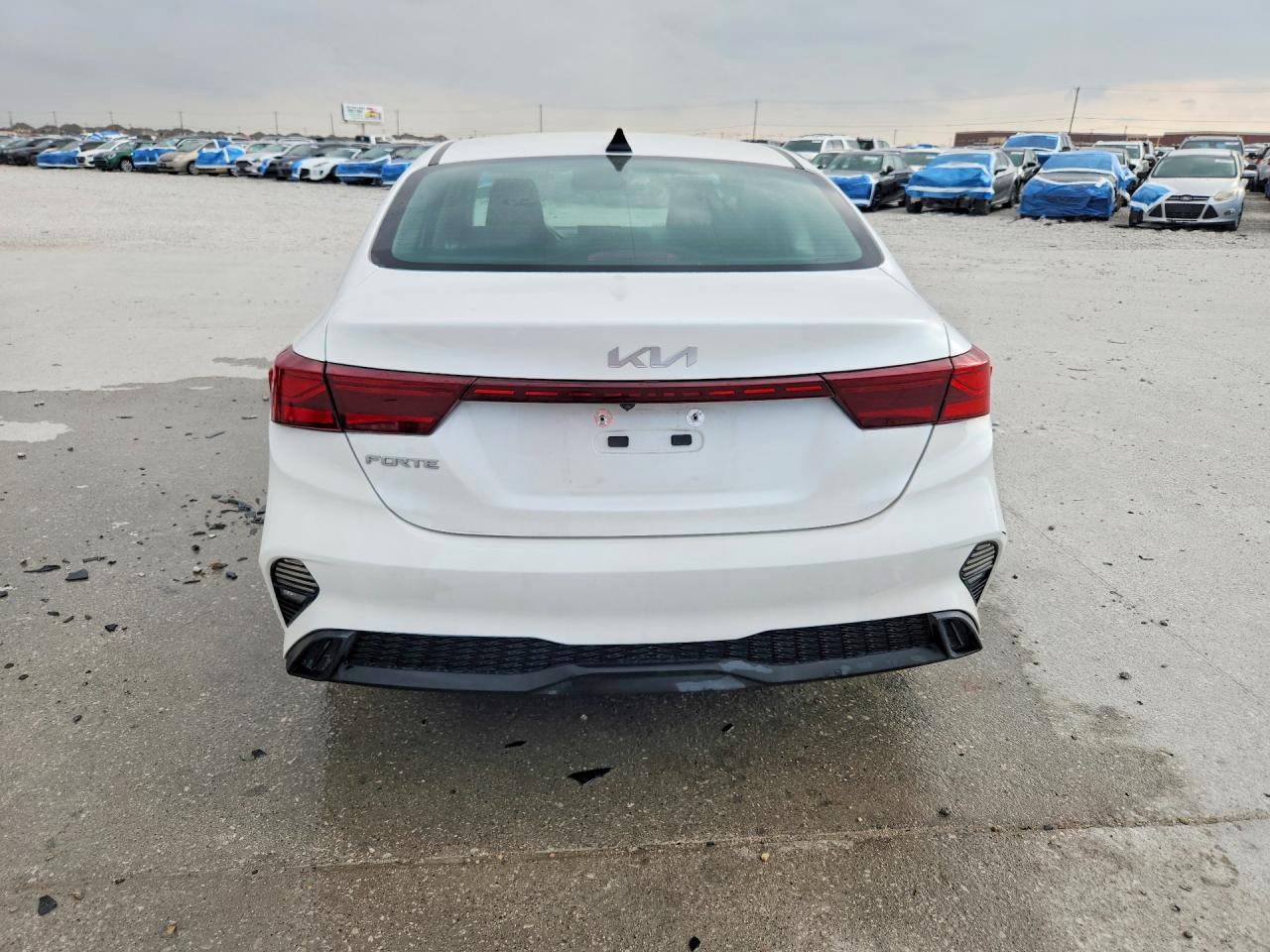 2023 KIA FORTE