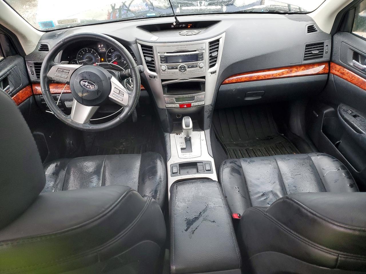 2010 SUBARU Outback