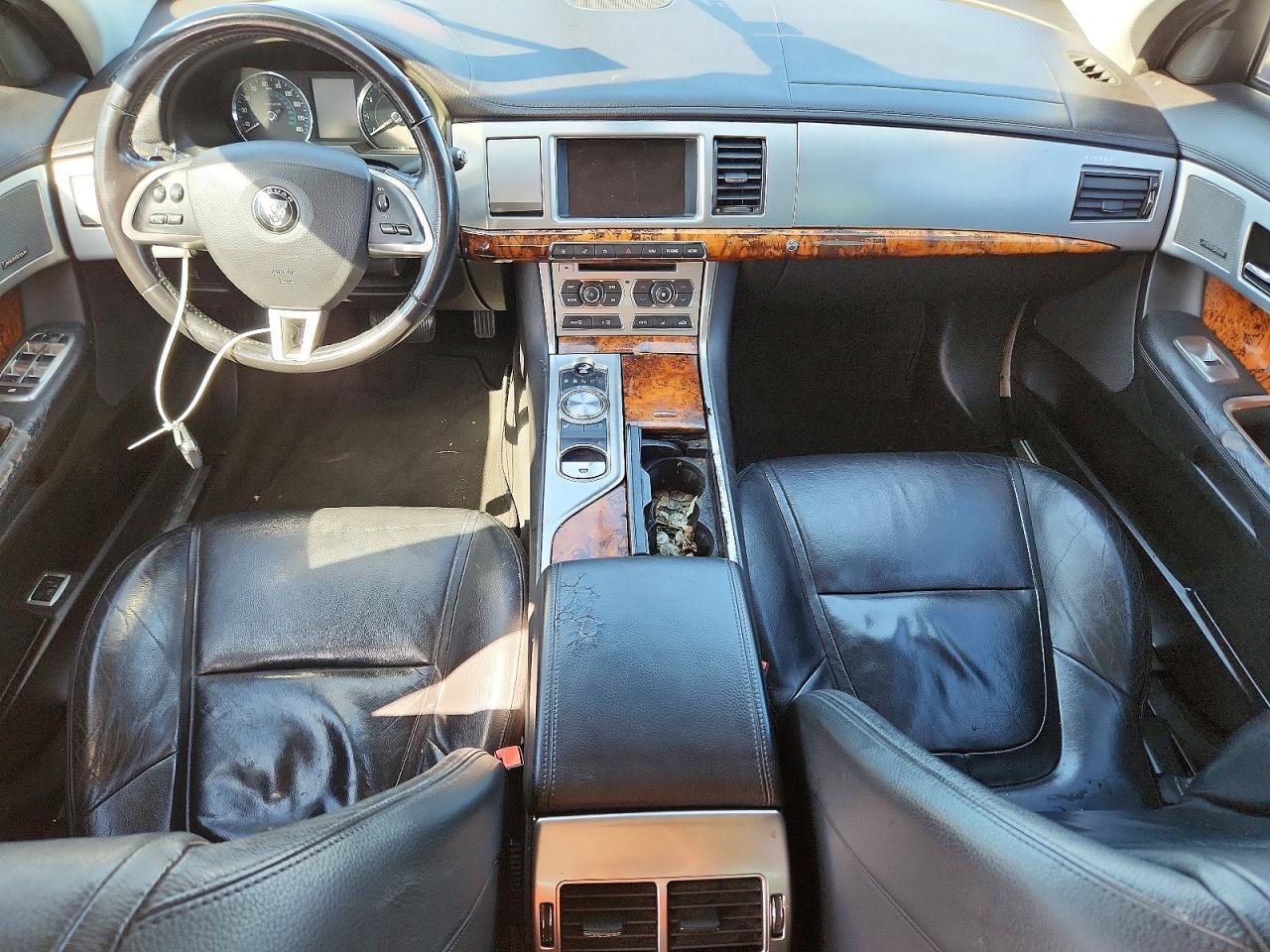 2015 JAGUAR XF