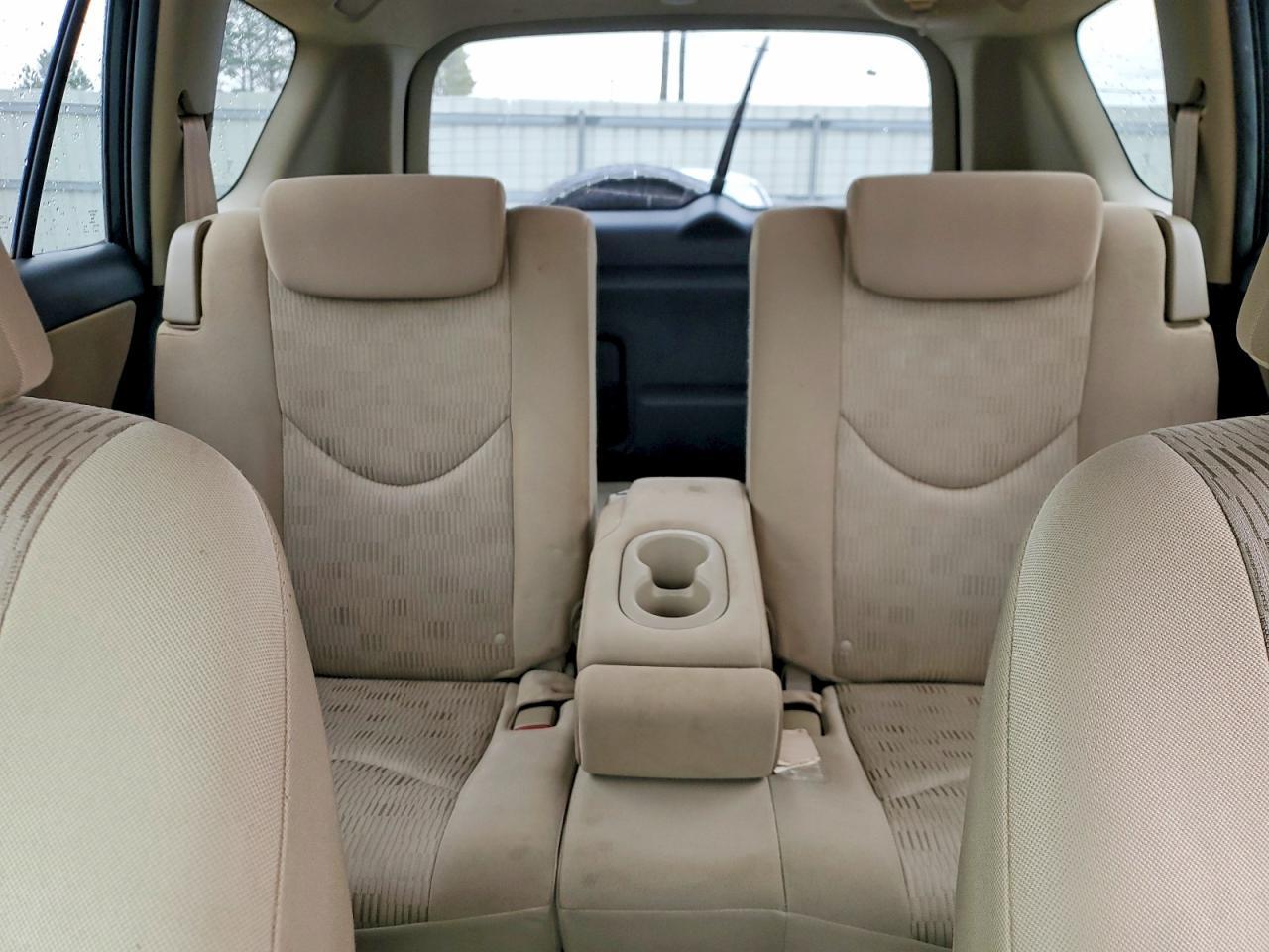2011 TOYOTA RAV4