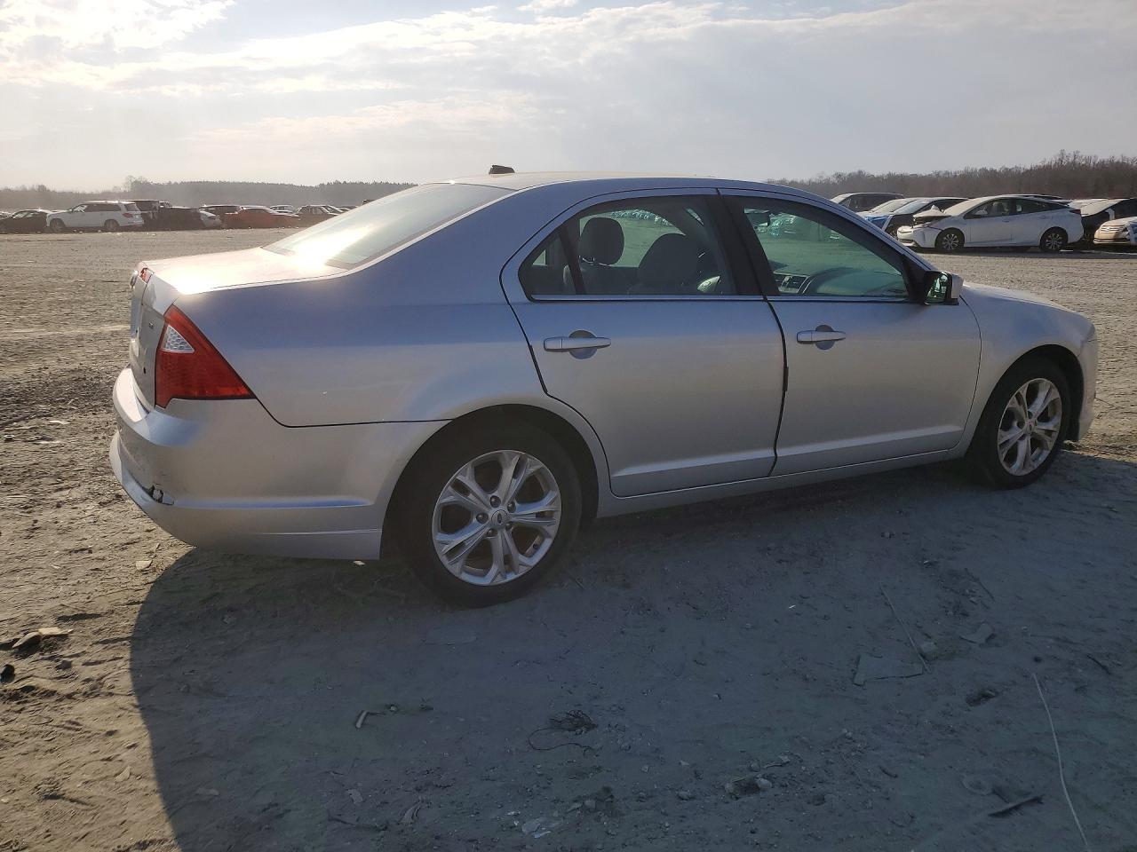 2012 FORD FUSION