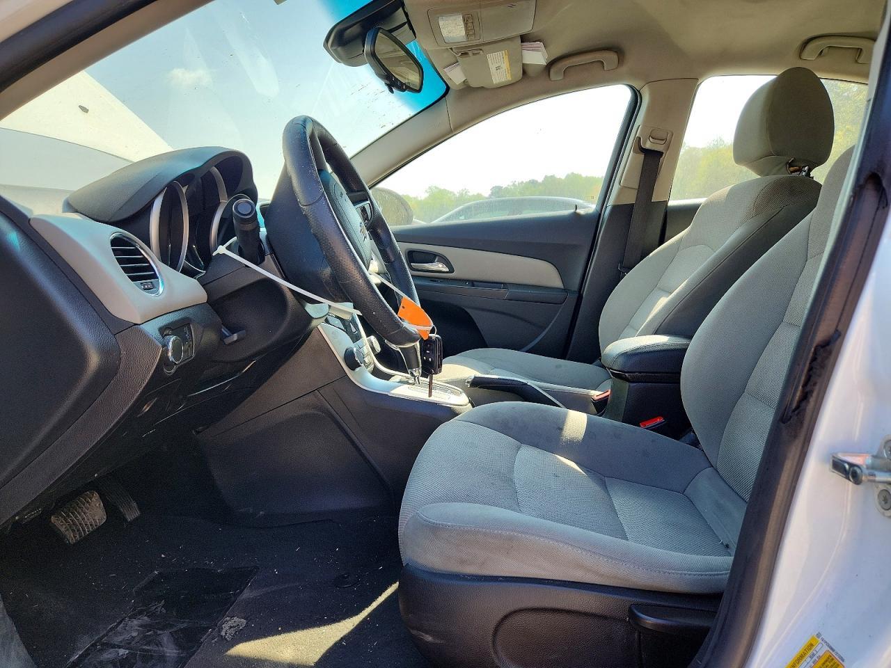 2015 CHEVROLET CRUZE