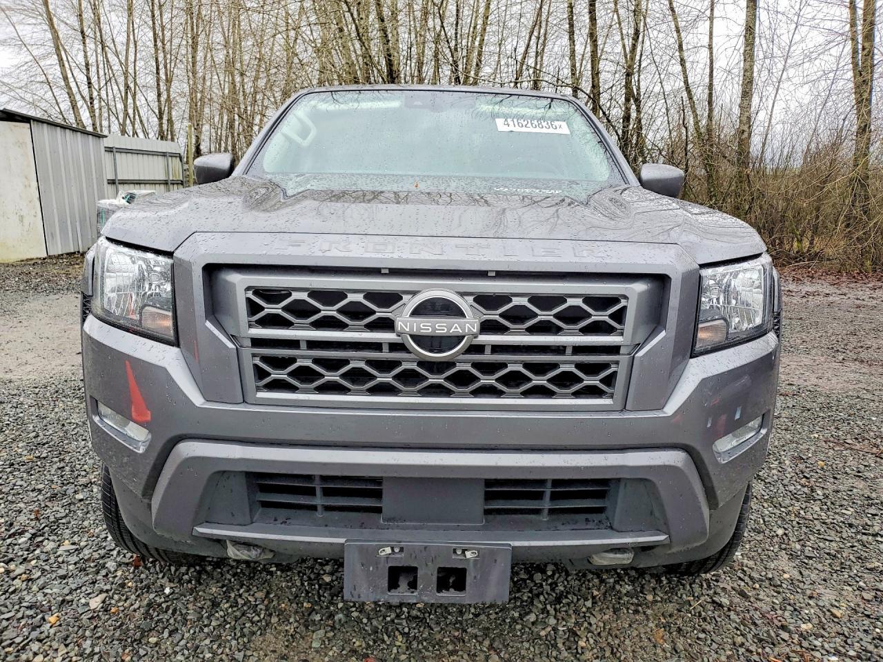 2024 NISSAN Frontier