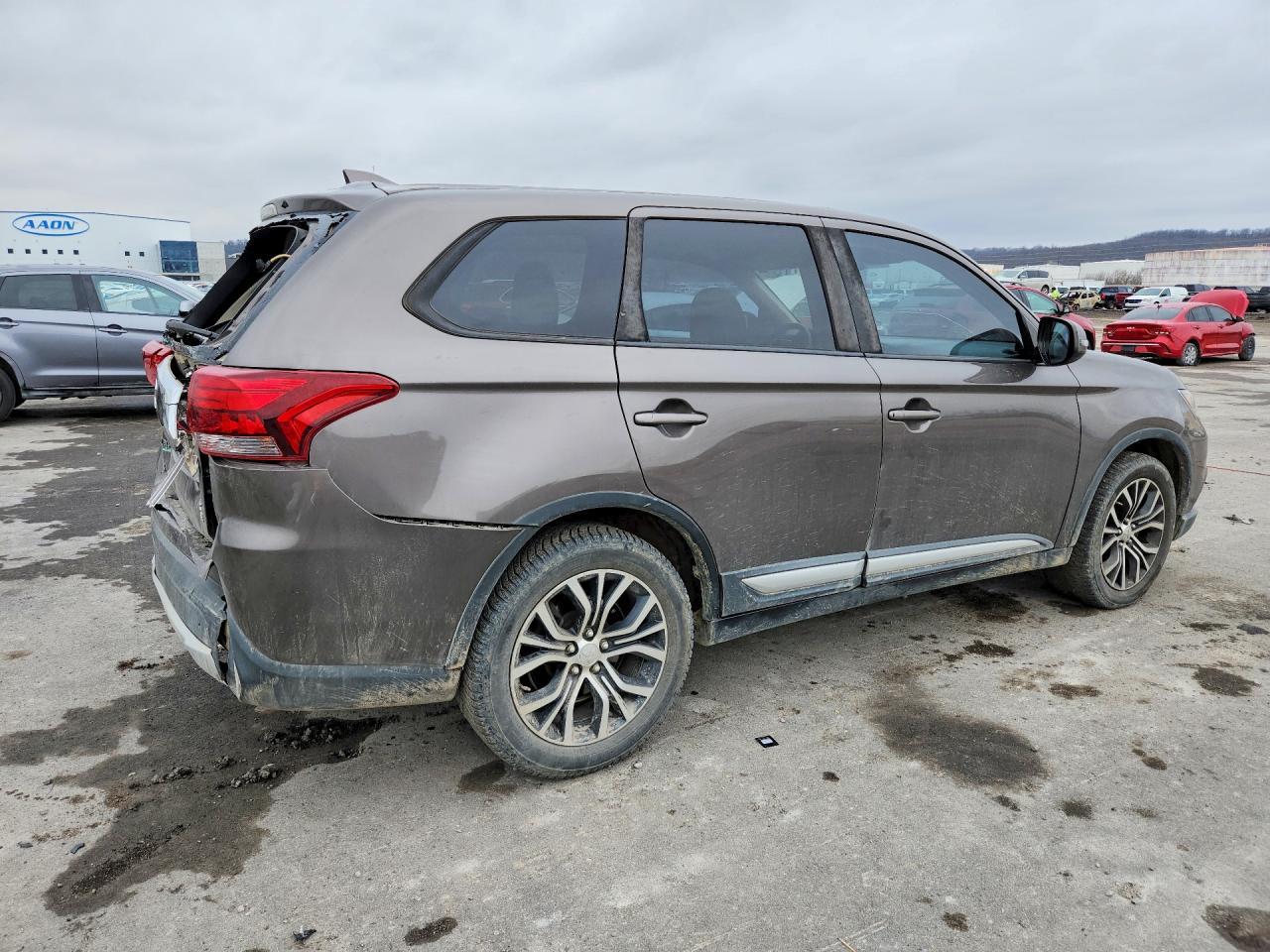 2017 MITSUBISHI outlander