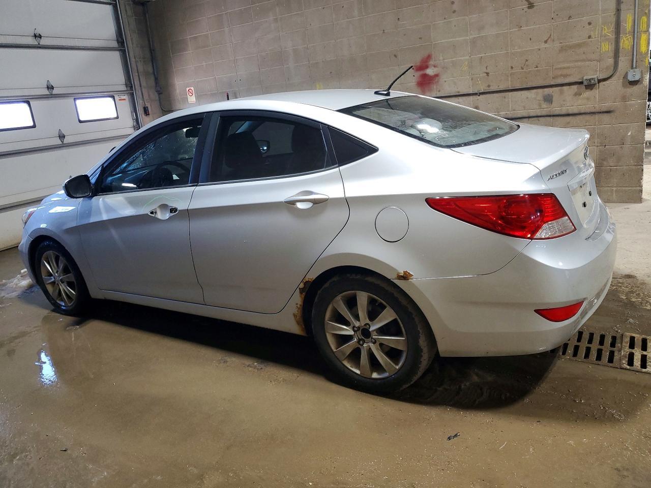 2012 HYUNDAI ACCENT