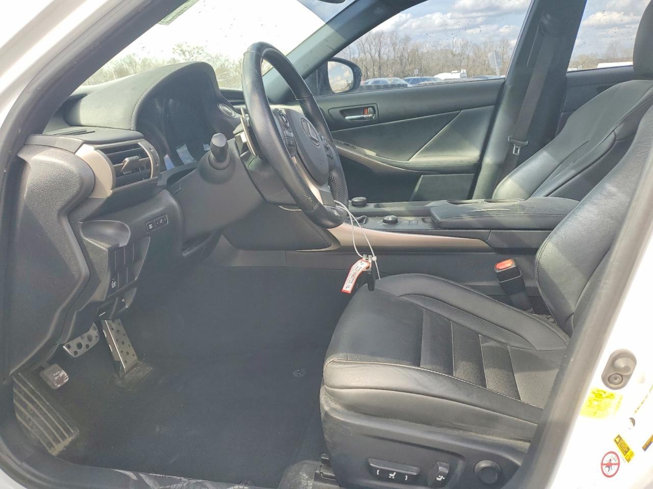 2015 LEXUS IS 250