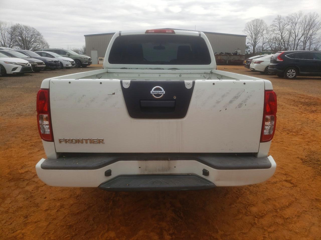 2017 NISSAN Frontier