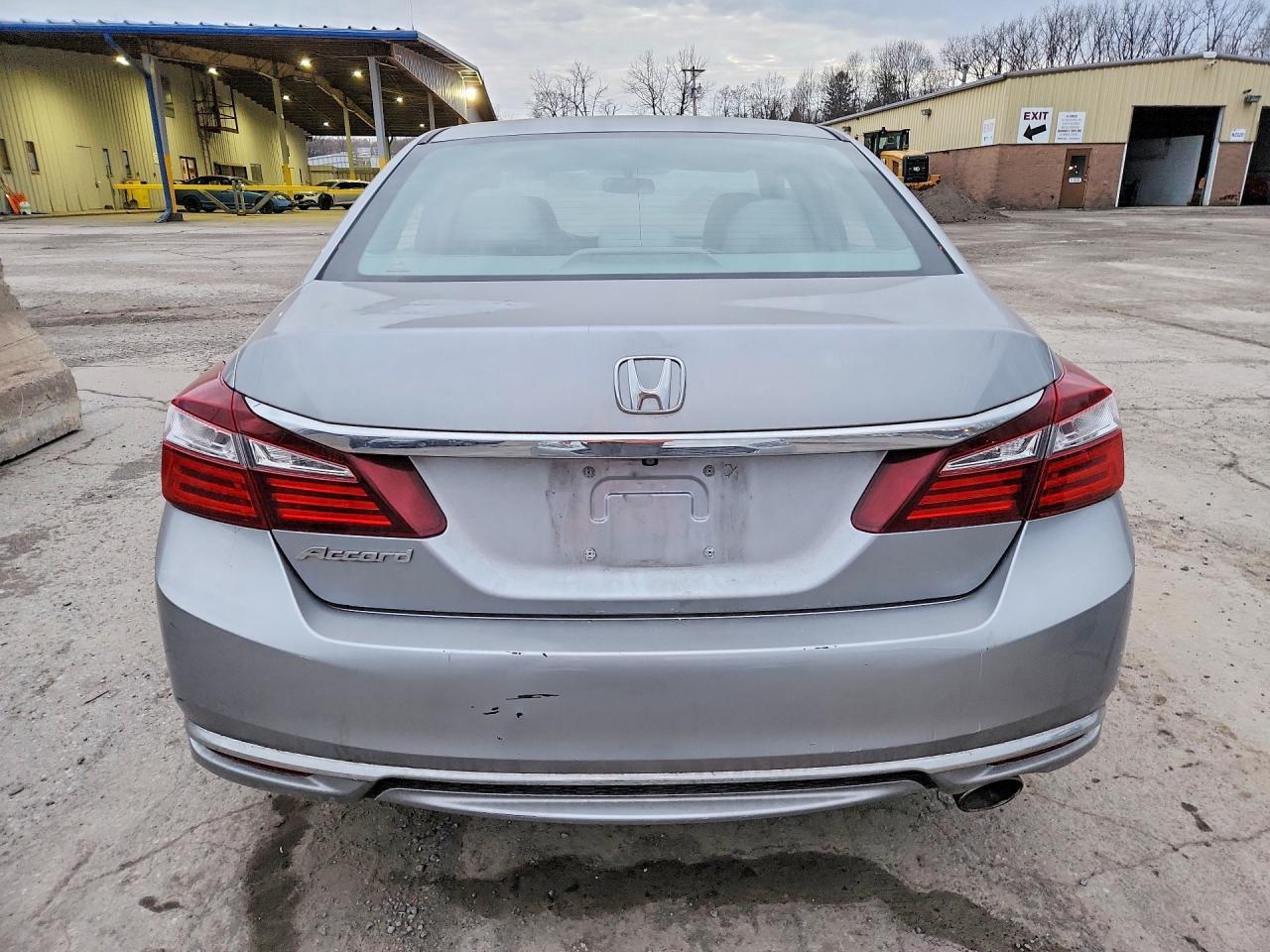 2017 HONDA ACCORD