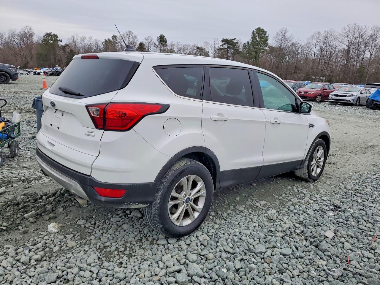 2019 FORD ESCAPE