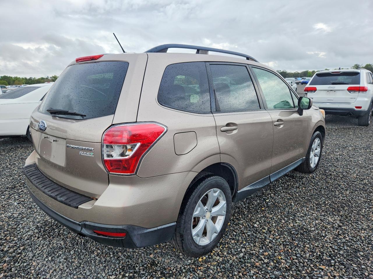2015 SUBARU FORESTER