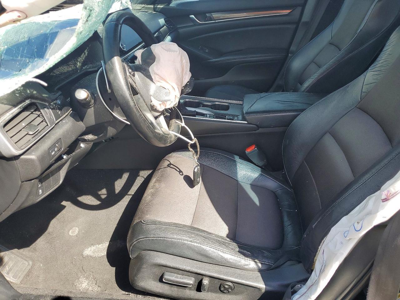2018 HONDA ACCORD