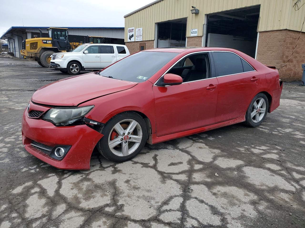 2012 TOYOTA CAMRY