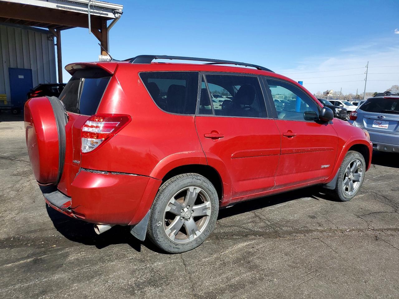 2011 TOYOTA RAV4