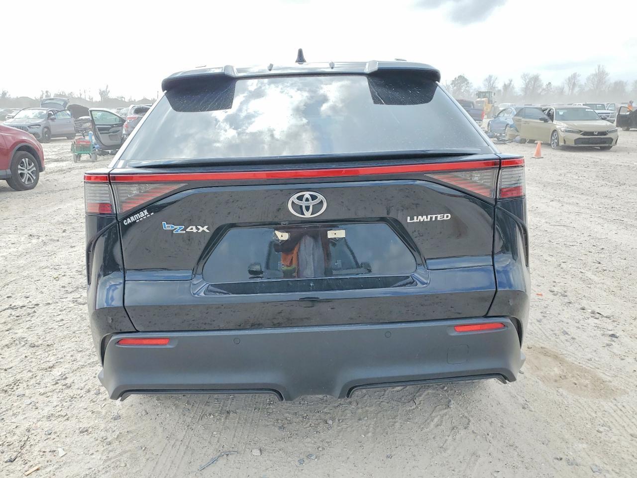 2023 TOYOTA BZ4X