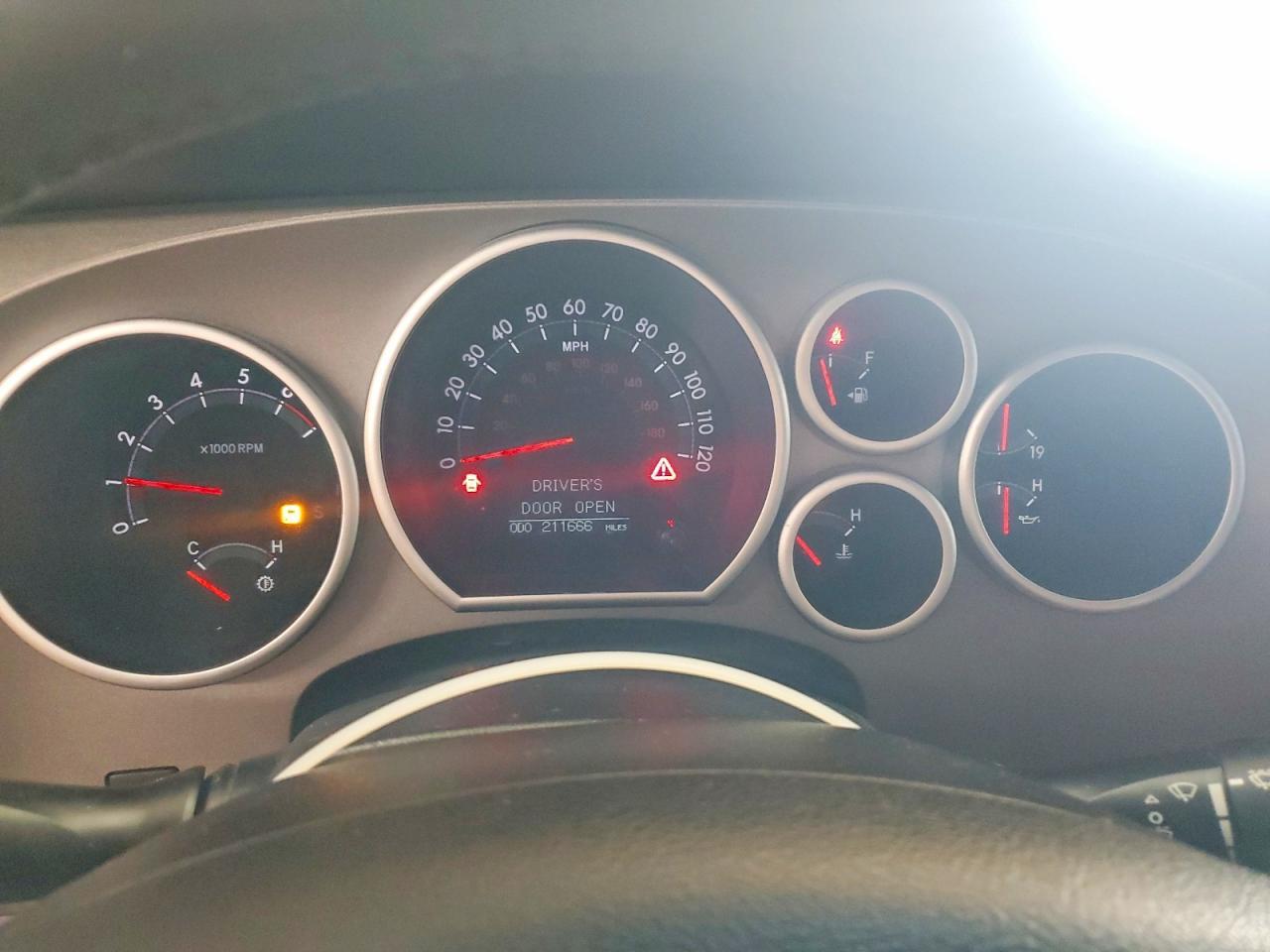2012 TOYOTA Sequoia