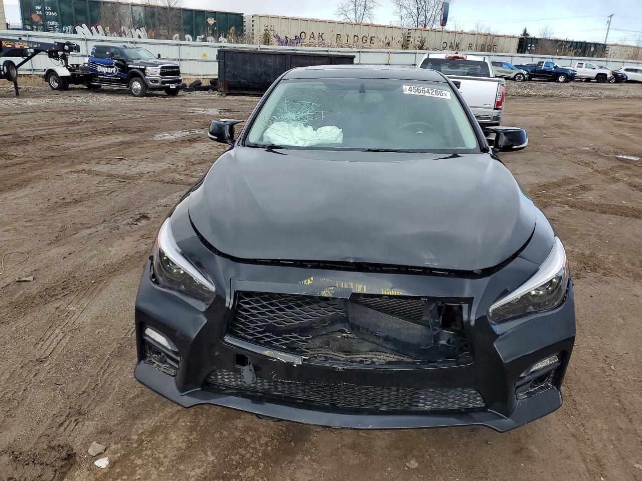 2016 INFINITI Q50