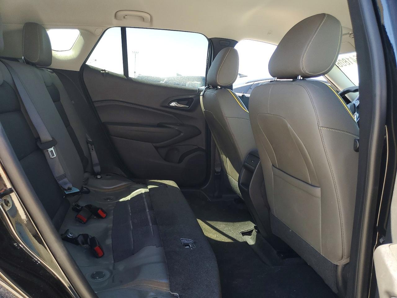 2025 CHEVROLET TRAX