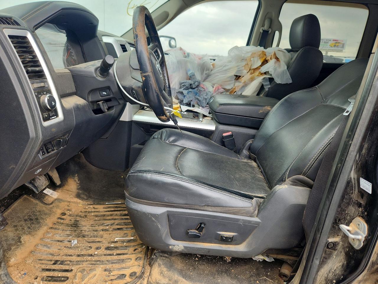 2011 DODGE RAM 1500