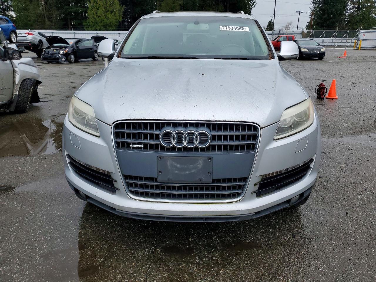 2007 AUDI Q7