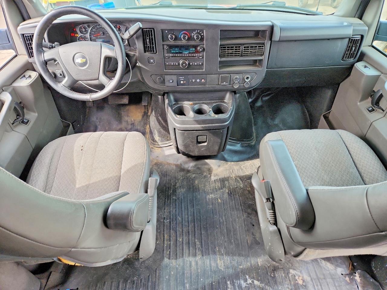 2019 CHEVROLET Express 3500