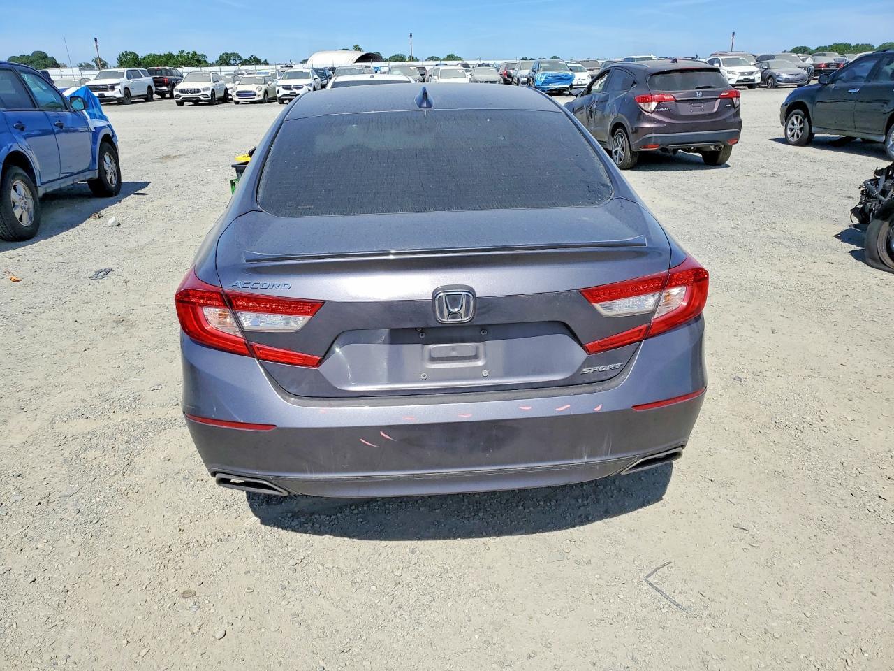 2018 HONDA ACCORD
