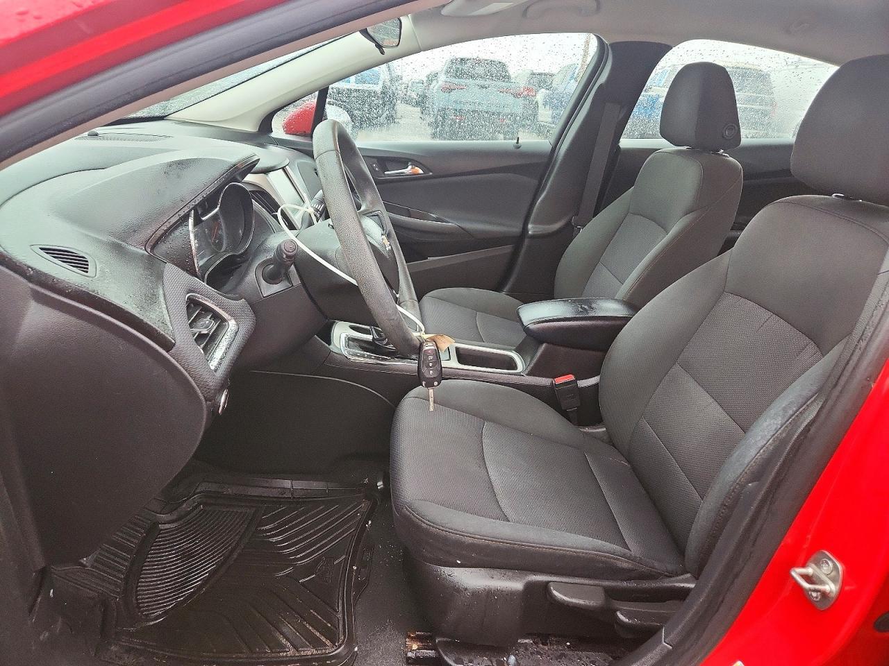 2017 CHEVROLET CRUZE