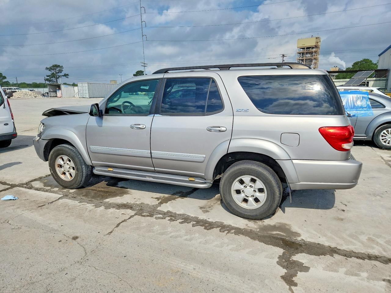 2005 TOYOTA Sequoia