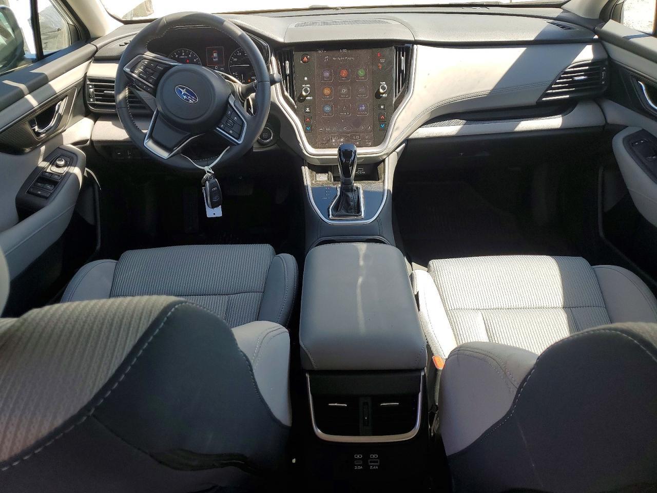 2025 SUBARU Legacy