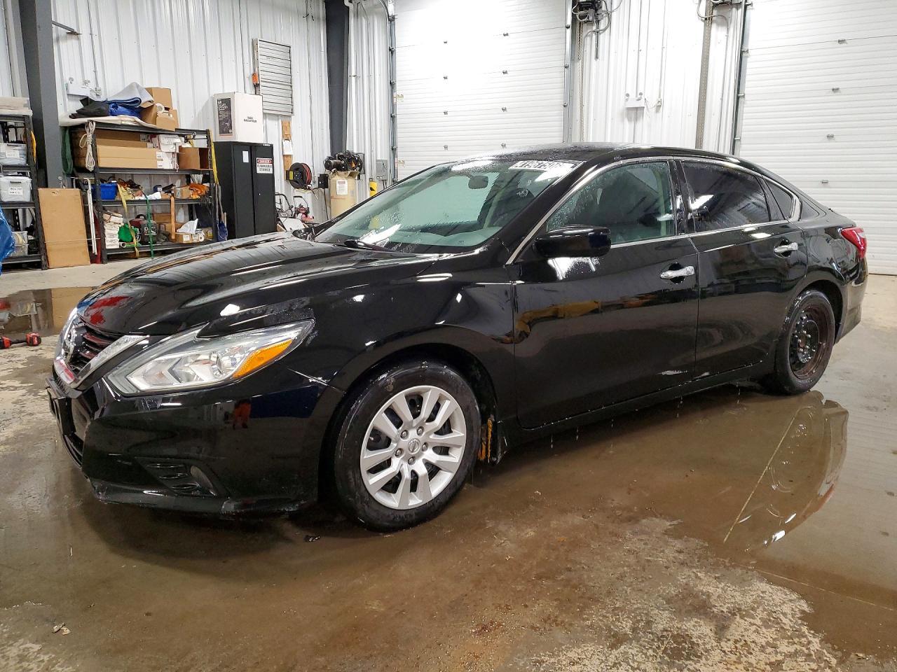 2017 NISSAN ALTIMA