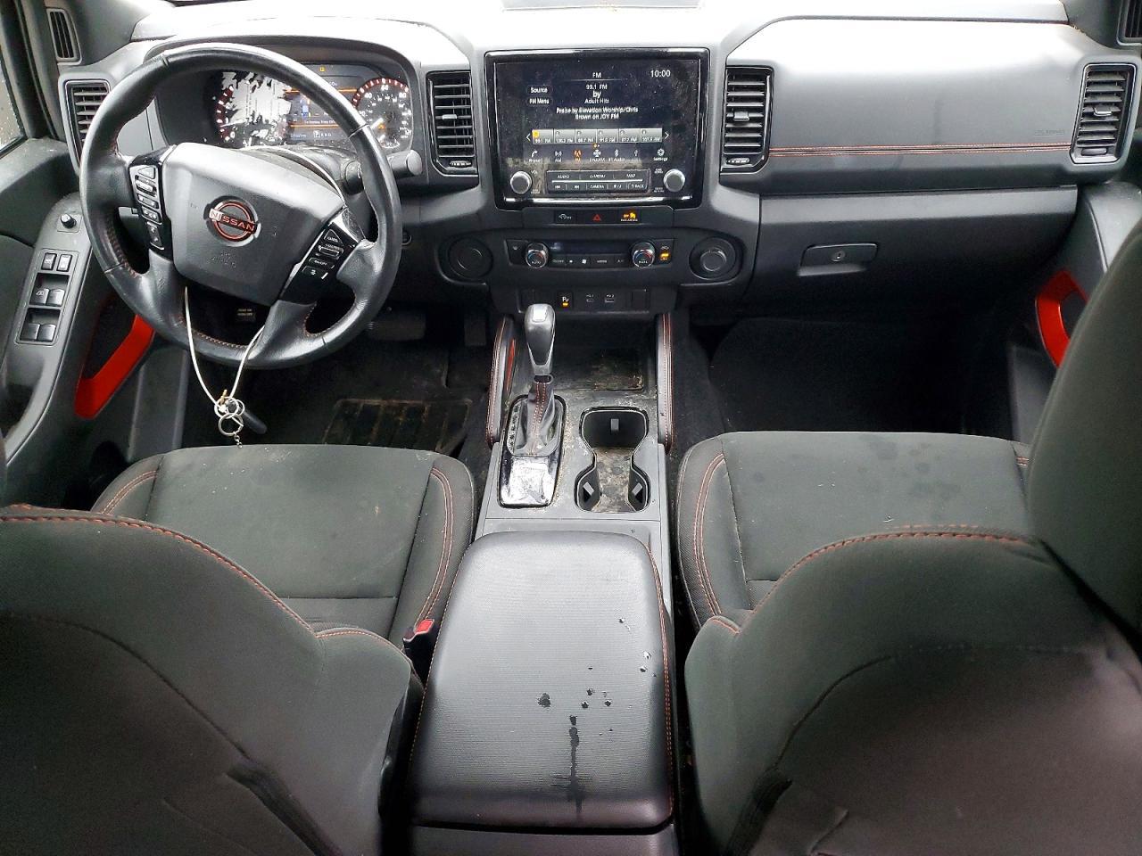 2024 NISSAN Frontier