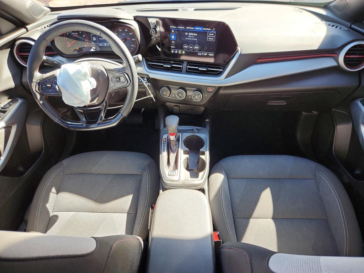 2025 CHEVROLET TRAX