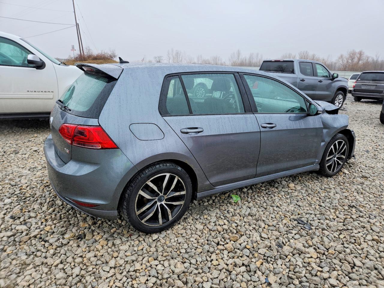 2015 VOLKSWAGEN GOLF