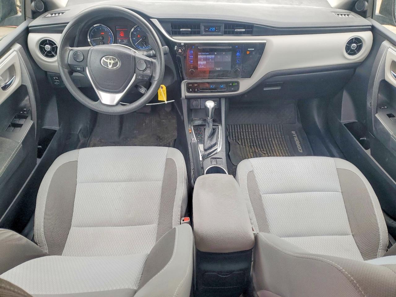 2017 TOYOTA COROLLA