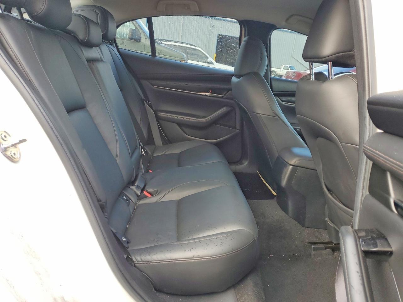 2019 MAZDA 3