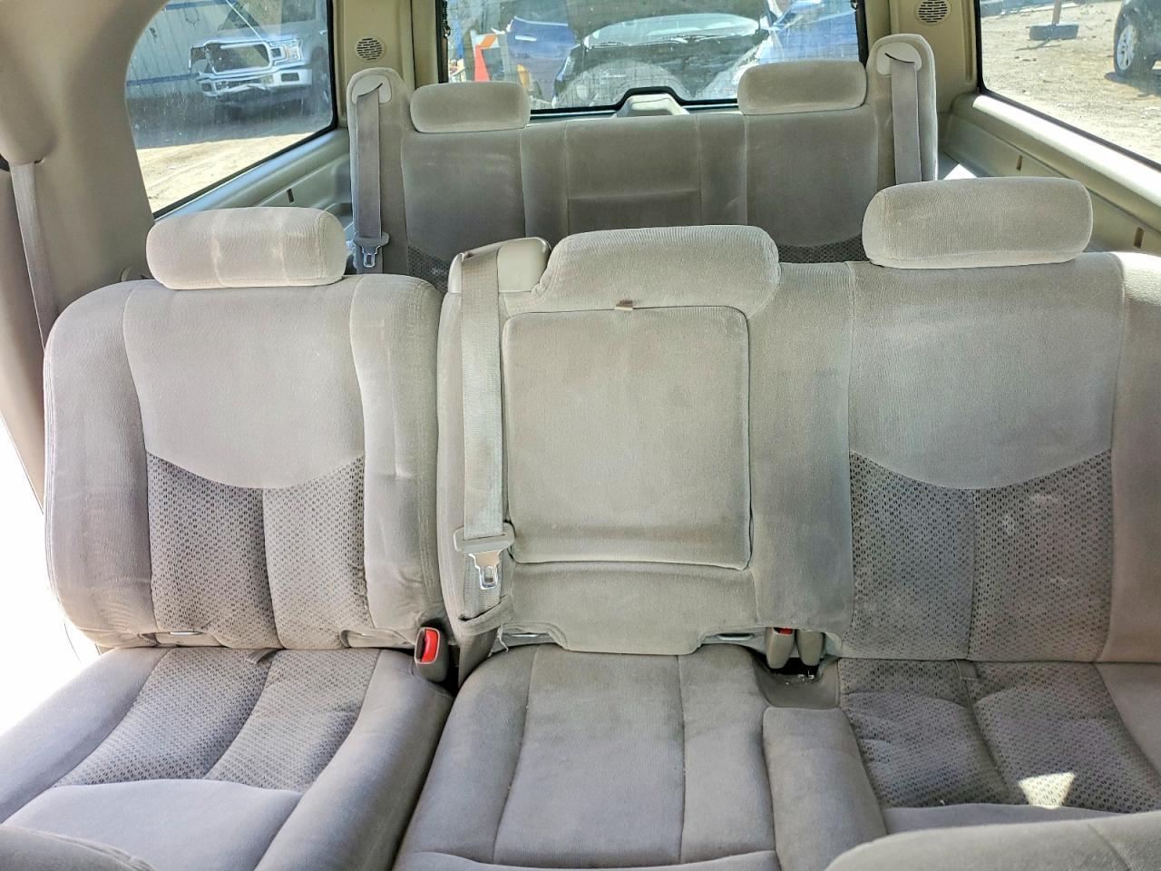 2005 CHEVROLET Suburban