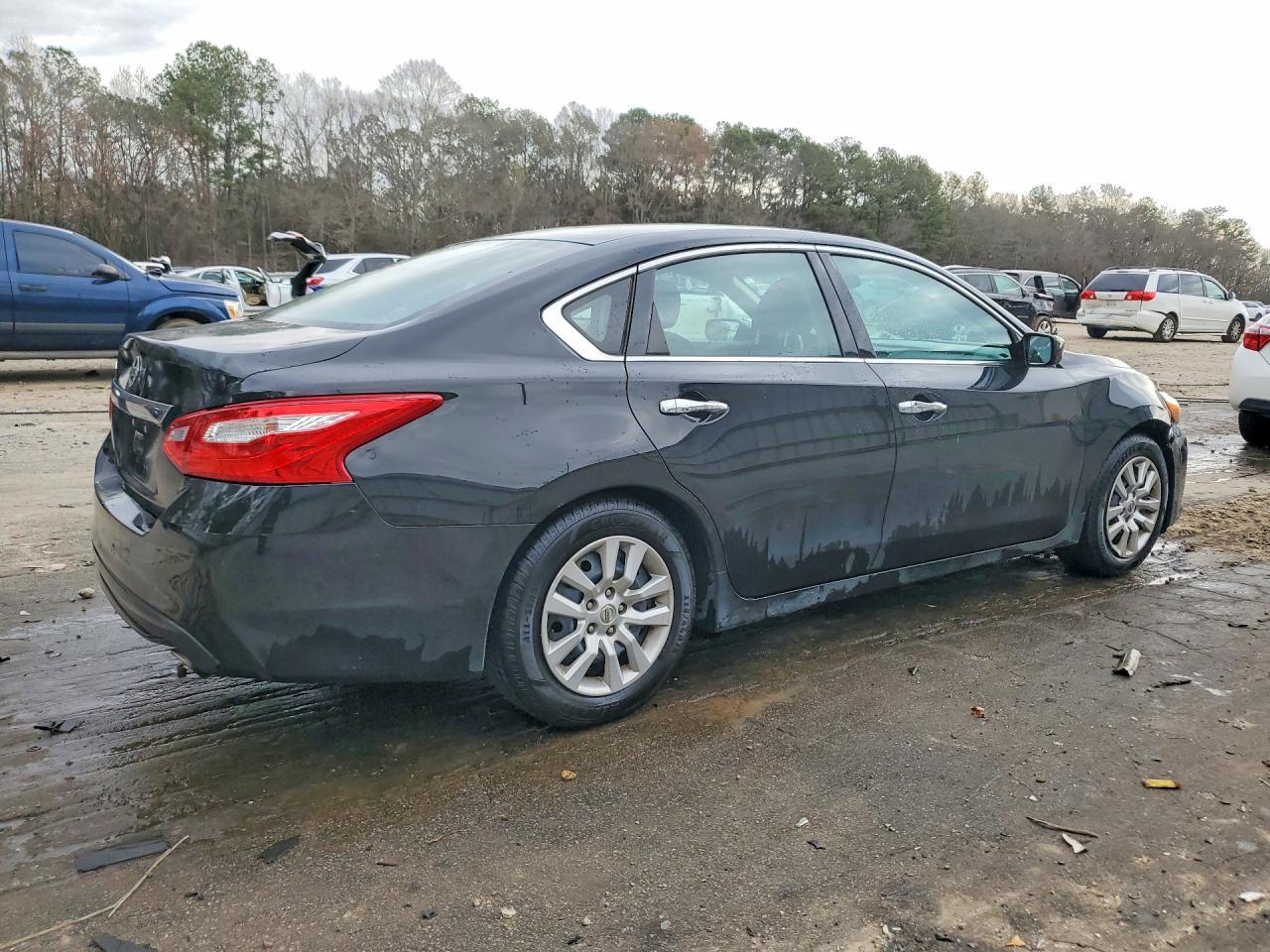 2017 NISSAN ALTIMA