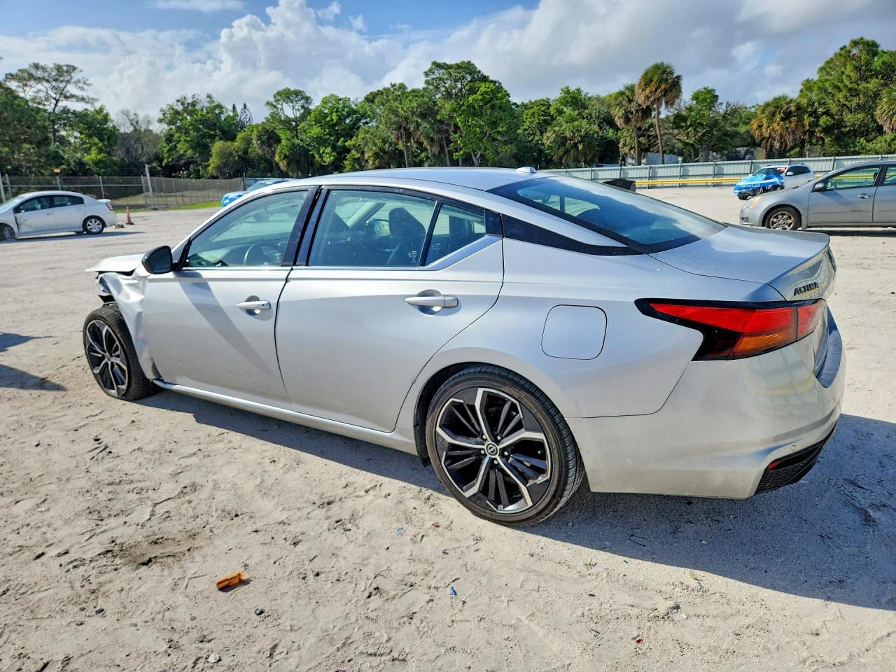 2023 NISSAN ALTIMA