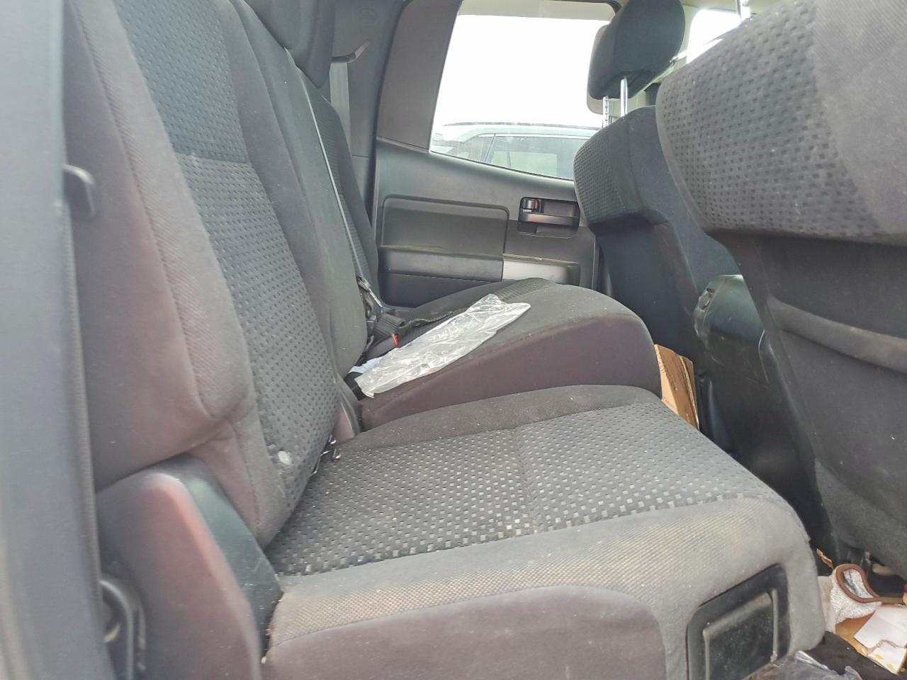 2012 TOYOTA TUNDRA