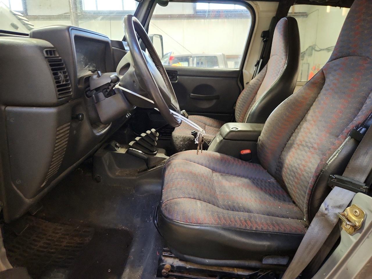 2000 JEEP WRANGLER