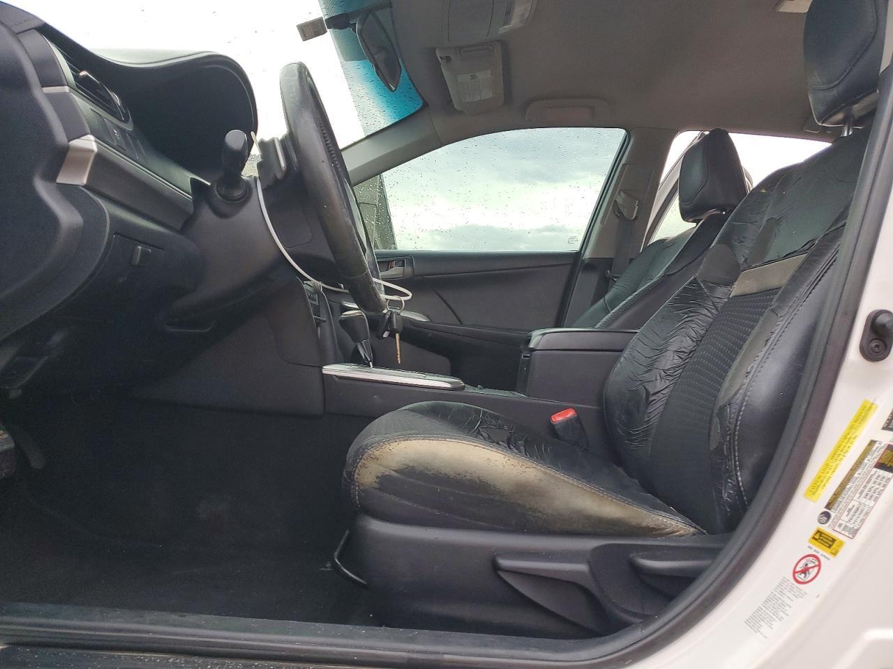 2014 TOYOTA CAMRY
