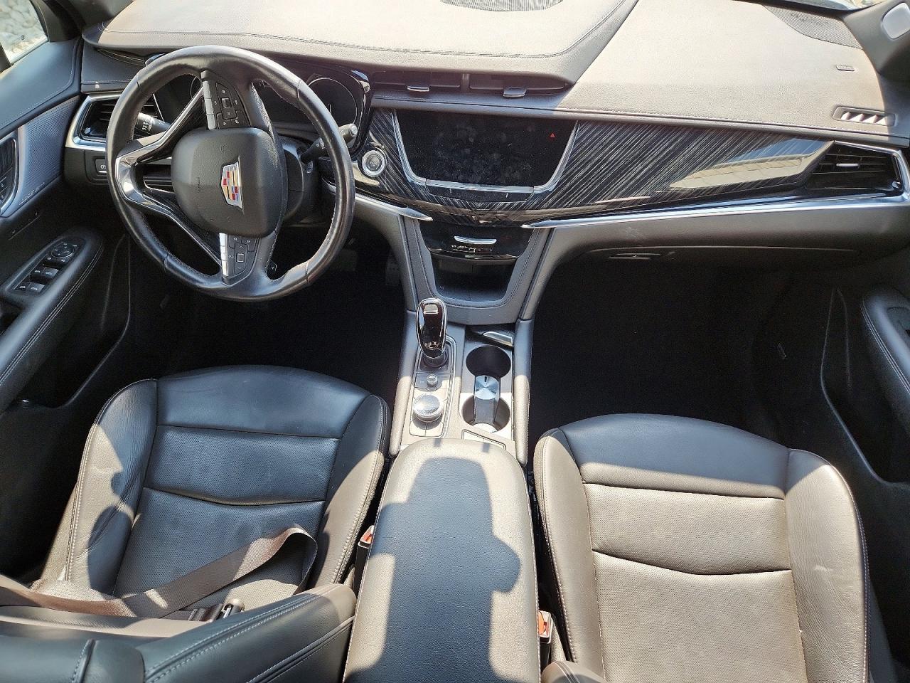 2023 CADILLAC XT6