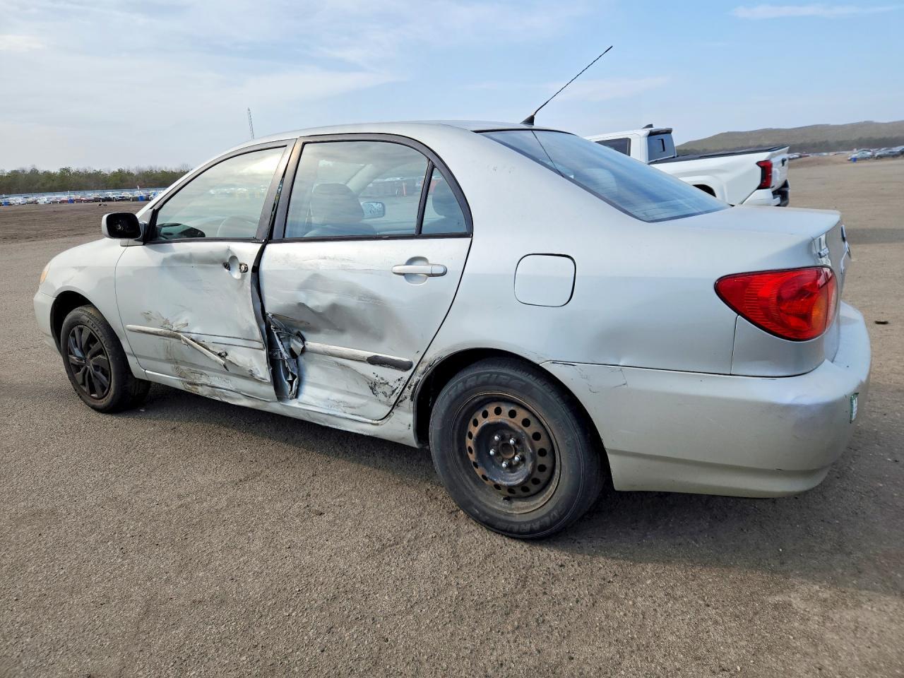 2004 TOYOTA COROLLA